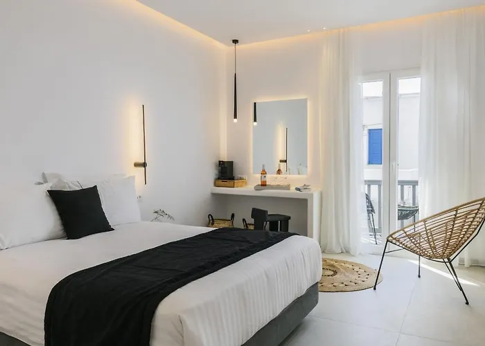 מלון דירות Sunset Windmills 4*